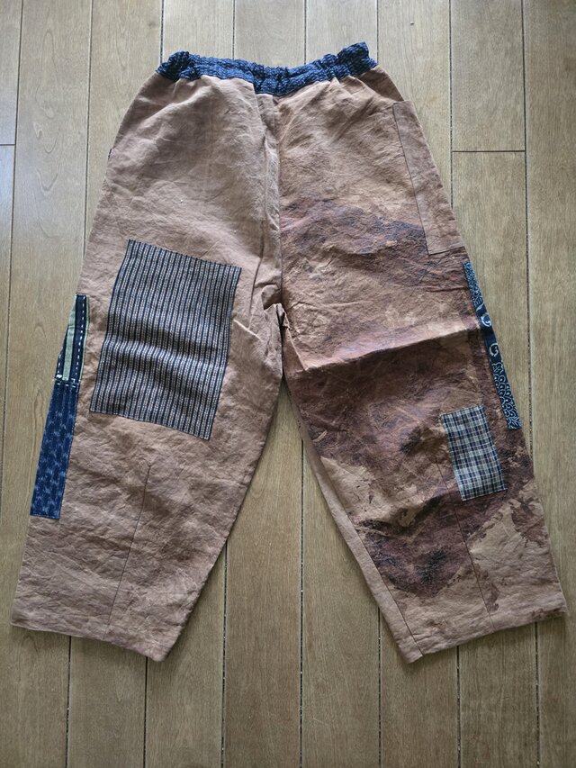 着物リメイク のぼり 柿渋染め 絣 型染め パッチワーク パンツ | iichi