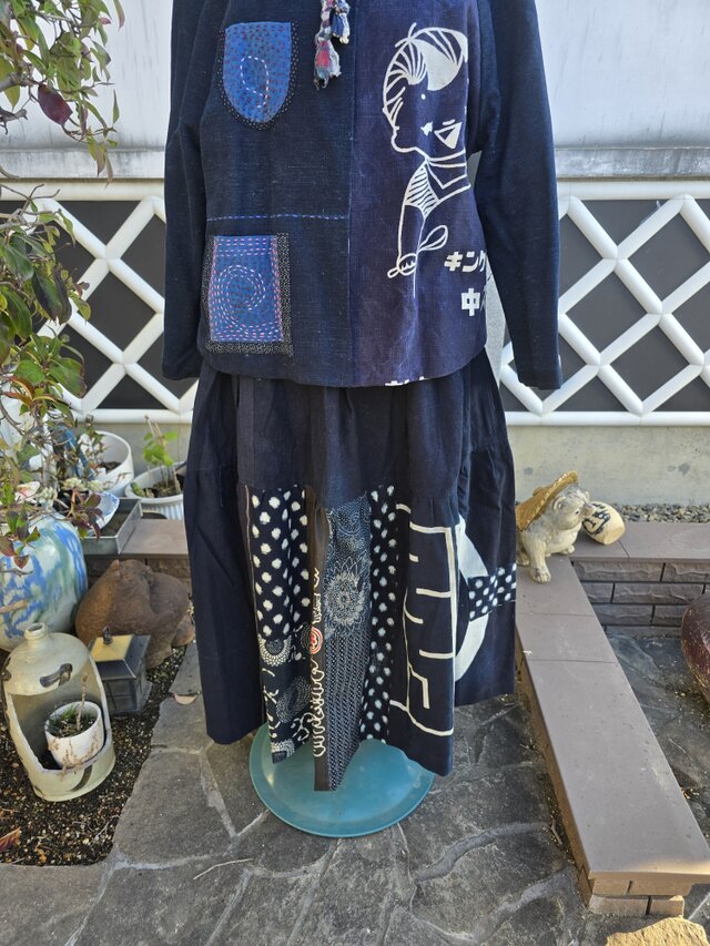 着物リメイク 半纏 藍無地 雪ん子など パッチワーク スカート | iichi