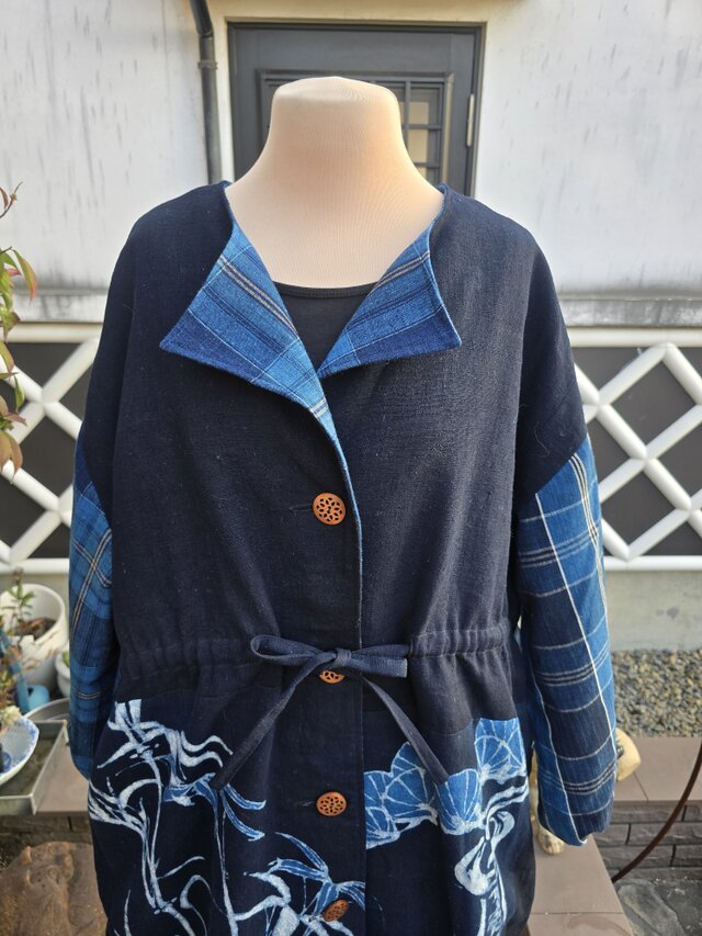 着物リメイク 筒描きとチェックの木綿 コート 絹の裏地付き | iichi