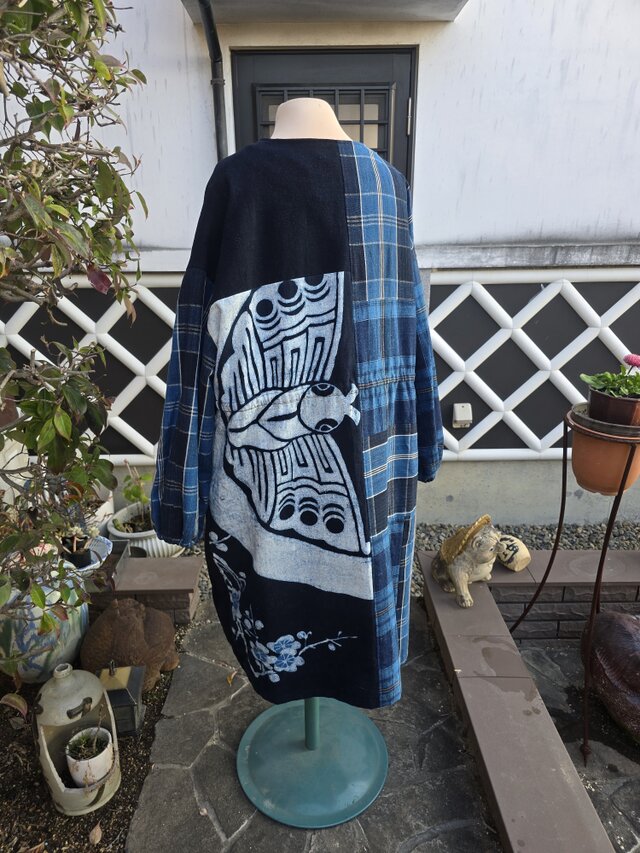 着物リメイク 筒描きとチェックの木綿 コート 絹の裏地付き | iichi