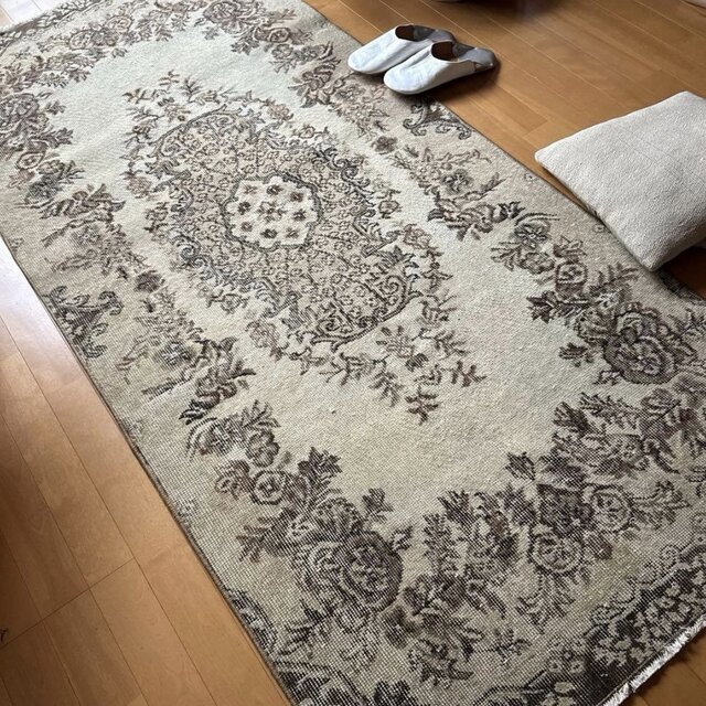 93×199 ベージュブラウン 花や実 メダリオン トルコヴィンテージラグ