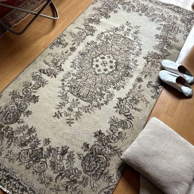 93×199 ベージュブラウン 花や実 メダリオン トルコヴィンテージラグ