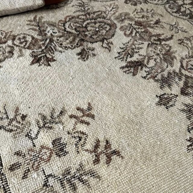 93×199 ベージュブラウン 花や実 メダリオン トルコヴィンテージラグ