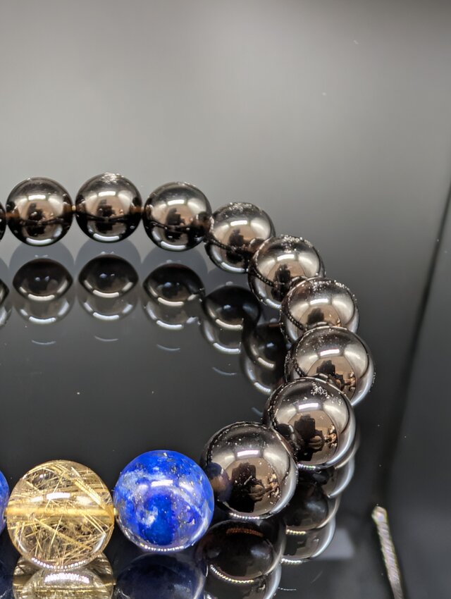 高波動・不幸断絶・金運】ゴールドルチルクォーツ ラピスラズリ