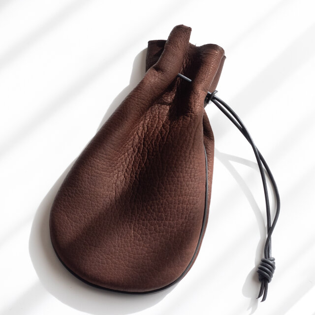 yoki 鹿革の手提げ巾着 224820 | iichi 日々の暮らしを心地よくする