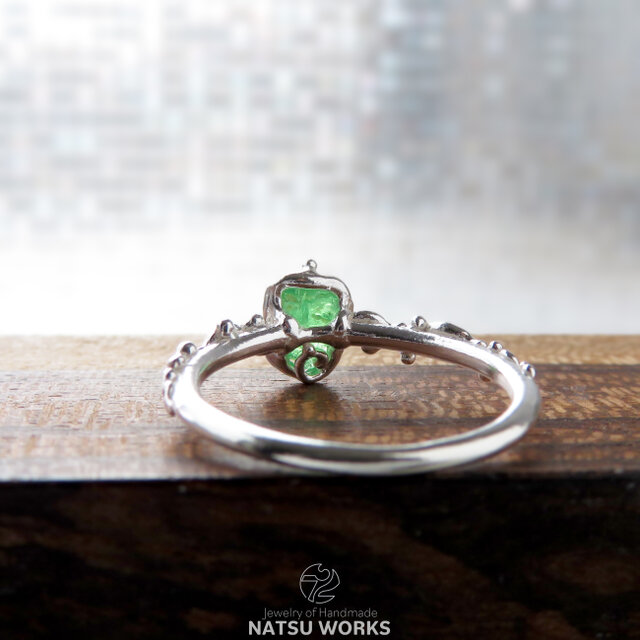 YG WGグリーンガーネットイタリアンリング　透かしレース定価1474000円 グリーン ガーネット リング / Mint Green Garnet Ring | iichi 日々の