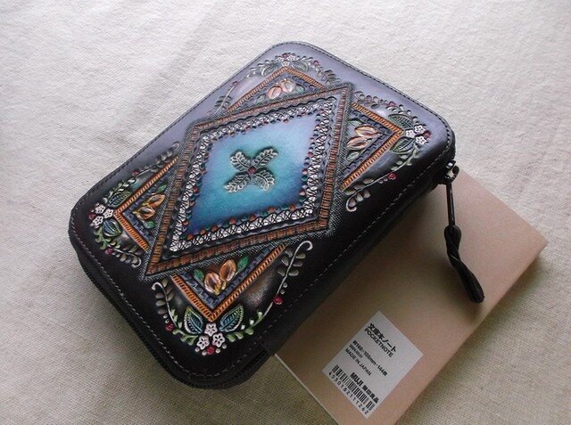 レザーブックカバー ラウンドファスナータイプ 文庫サイズ | iichi