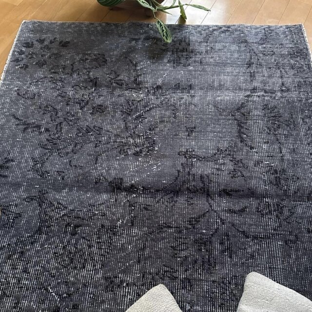 92.5×92.5 正方形　ダークグレイ　ボタニカル　トルコヴィンテージラグ 92.5×92.5 正方形 ダークグレイ ボタニカル トルコヴィンテージラグ