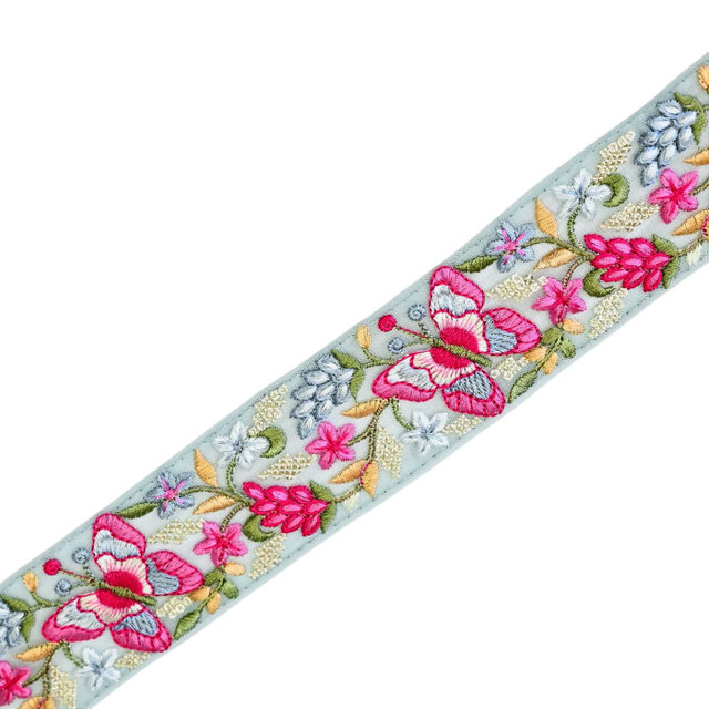 インド刺繍リボン　まとめ売り　ロール　花柄　蝶々　資材 インド刺繍リボン50cm切り売り 蝶々とお花 チュール ブルー地 5.0cm幅