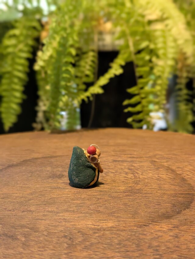 小さな小さなサンタクロース 53（けん玉） | iichi 日々の暮らしを