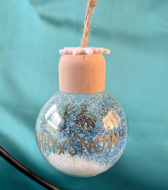 ガラス風クリスマスオーナメント【雪景色B】 | iichi 日々の暮らしを