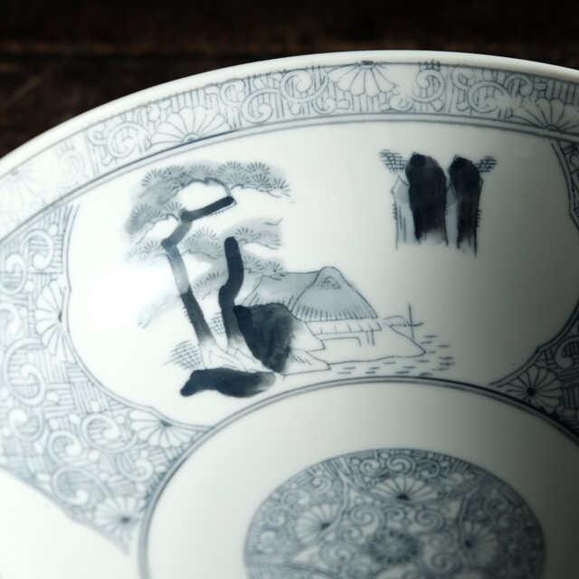 黒染付で素敵◇花唐草と素朴な風景。瀬戸焼 黒染付印判大鉢 骨董