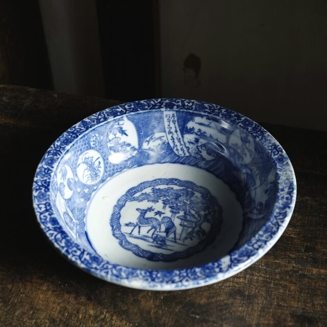 鹿と馬と鳥◇富士の山や風景。時代物 染付判大鉢 碗 骨董・antiques 古
