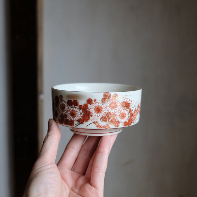 お正月に◇美しい赤絵。久谷焼 花文赤絵金彩盛鉢 小鉢 和食器 工芸品
