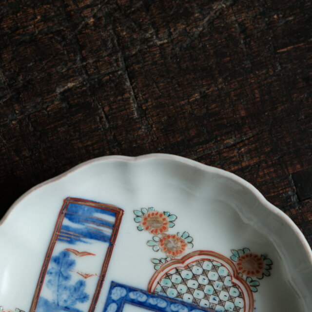 お正月に◇花と山水図。伊万里 色絵印判金彩小皿 骨董/antiques 古美術