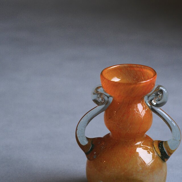 ドイツ製 / ヴィンテージ / ガラス花瓶 / オレンジ | iichi 日々の