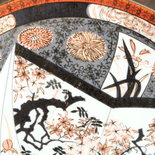 飾り皿 黒とオレンジの美しいグラデーションが特徴の深皿、作家名の刻印あり。工芸品 送料無料】 飾り皿 富士 11号 皿立付き / 置物 飾皿 スタンド 絵皿