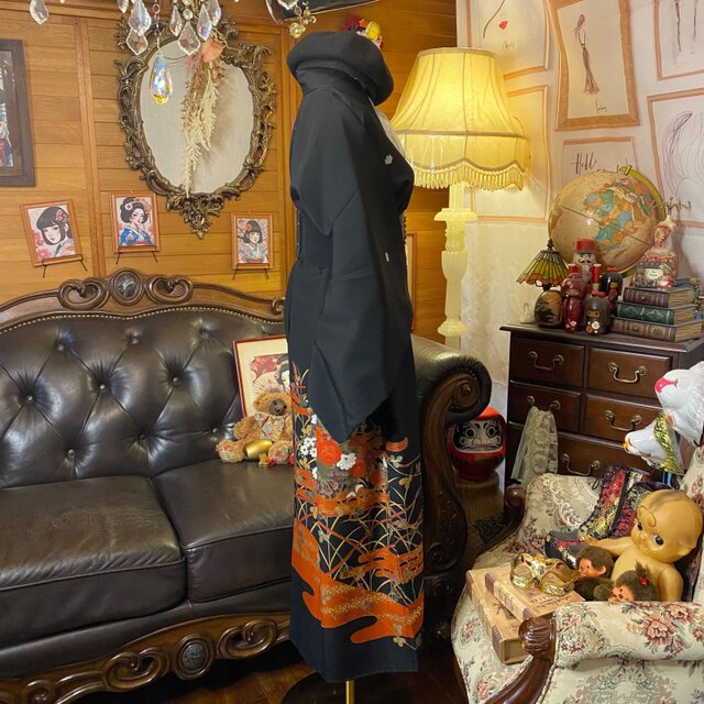黒留袖 着物 リメイク ワンピース ドレス ロング 和洋折衷 洗える 化繊 ハンドメイド レトロ 古着 雲取りに花車と百花繚乱 TKW-100 黒留袖 着物 リメイク ワンピース ドレス ロング 和洋折衷 洗える 化繊