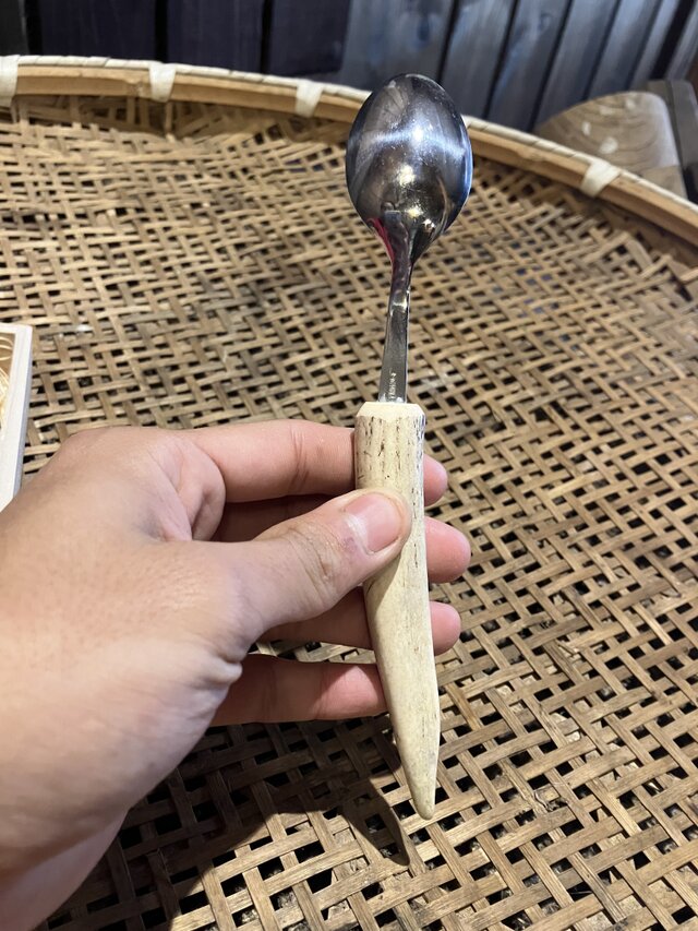 鹿角スプーン 手作り 一点物 | iichi 日々の暮らしを心地よくする
