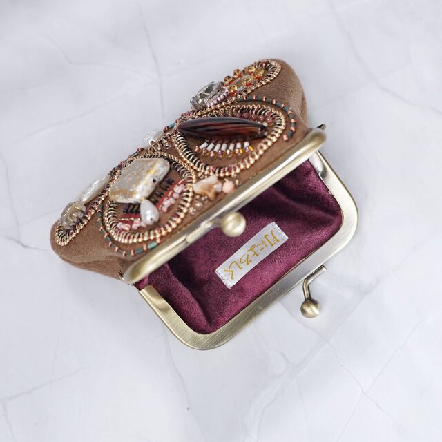 ビーズ刺繍の小さながま口 No.16｜キャメル｜ウール素材｜マチなし