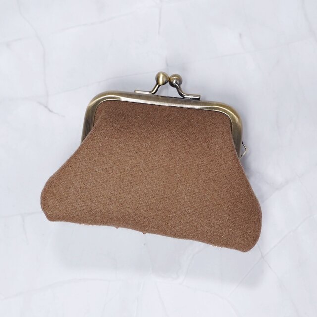 ビーズ刺繍の小さながま口 No.16｜キャメル｜ウール素材｜マチなし