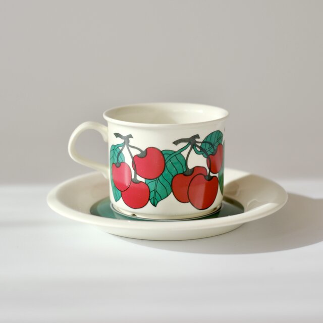 ARABIA Kirsikka C&S アラビア キルシッカ コーヒーカップ＆ソーサー②