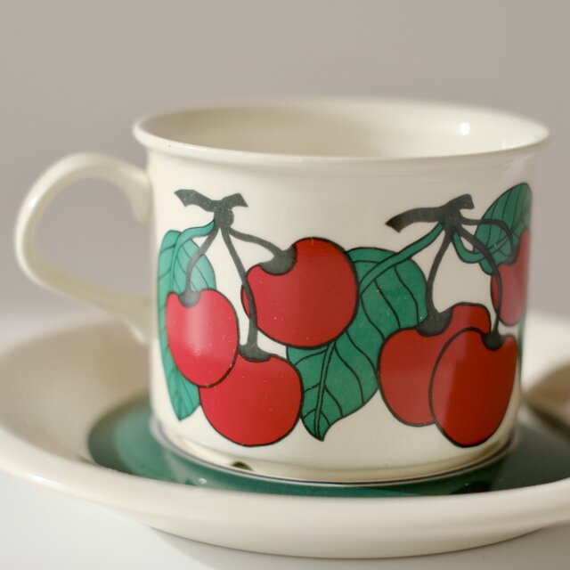 ARABIA Kirsikka C&S アラビア キルシッカ コーヒーカップ＆ソーサー②