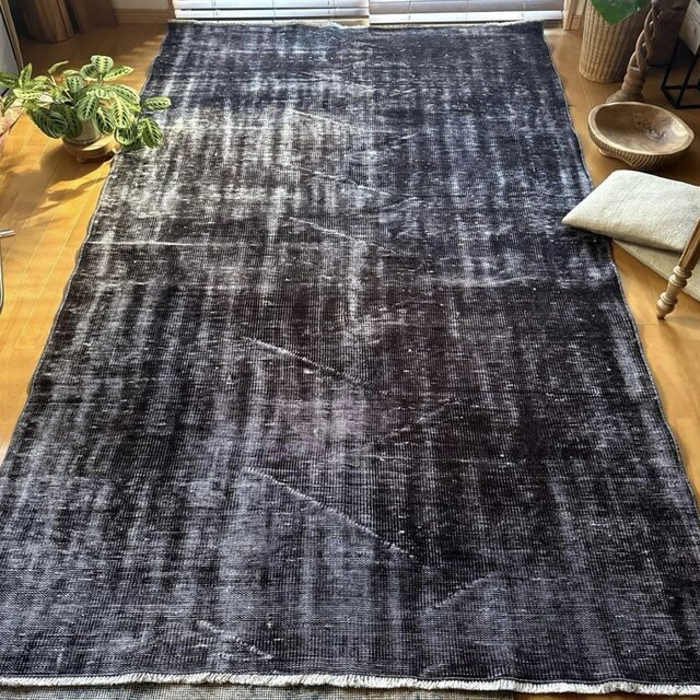 超大判150×260オーバーダイ　グレー　ブラック　トルコヴィンテージラグ 大判151×260 オーバーダイ ブラックダークグレイ トルコヴィンテージ