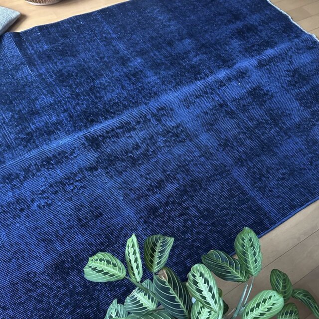 112.5×209藍色オーバーダイ ワンカラーラグ トルコヴィンテージラグ