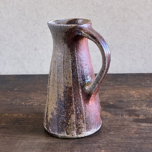 穴窯焼締 把手付き花入｜薪窯｜陶器｜一点もの | iichi 日々の暮らしを