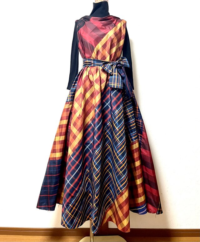 大島紬 パッチワークドレス 着物リメイク | iichi 日々の暮らしを