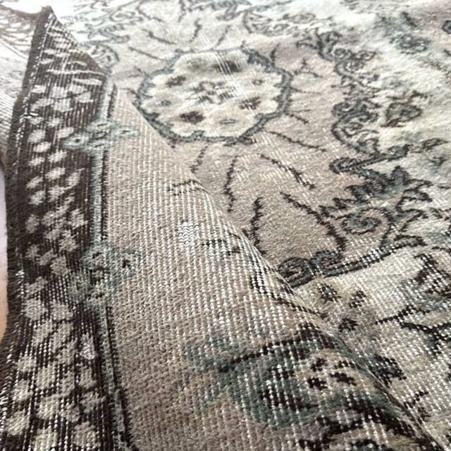 120×208 花や実　王道メダリオン　オリジナル　トルコヴィンテージラグ 127×220花や実 王道メダリオン 控えめカラー トルコヴィンテージラグ