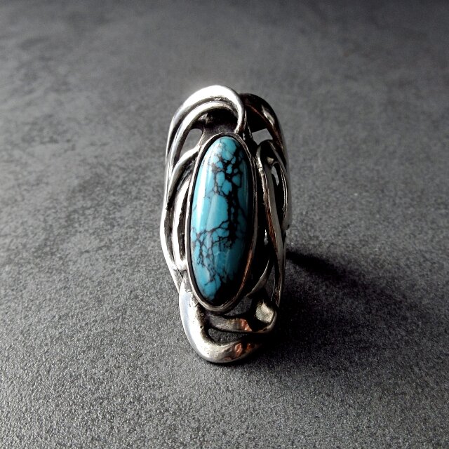 ターコイズのシルバーリング | iichi 日々の暮らしを心地よくする