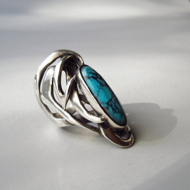 ターコイズのシルバーリング | iichi 日々の暮らしを心地よくする