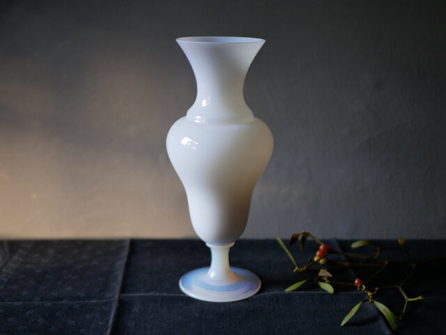 オパリンフラワーベース 花器 花瓶 オパリン フランスヴィンテージ