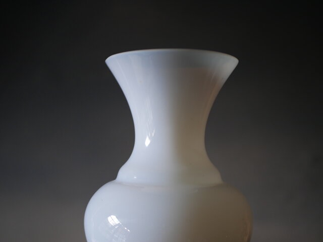 オパリンフラワーベース 花器 花瓶 オパリン フランスヴィンテージ