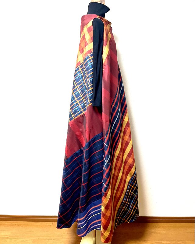 大島紬 パッチワークドレス 着物リメイク | iichi 日々の暮らしを