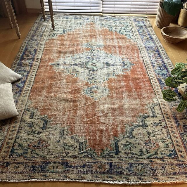 大判162×227 夕焼けオレンジ 擦れ メダリオン トルコヴィンテージラグ