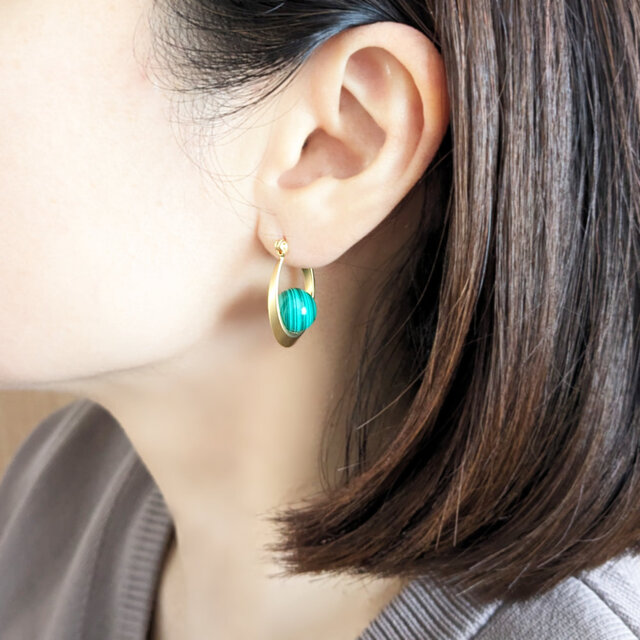 ポメころび◆マラカイト×両剣水晶ピアス✧14kgf 14kgfピアス[Beautiful stripes/Gold] Malachite マラカイト 天然石