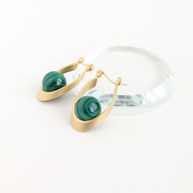 ポメころび◆マラカイト×両剣水晶ピアス✧14kgf 14kgfピアス[Beautiful stripes/Gold] Malachite マラカイト 天然石