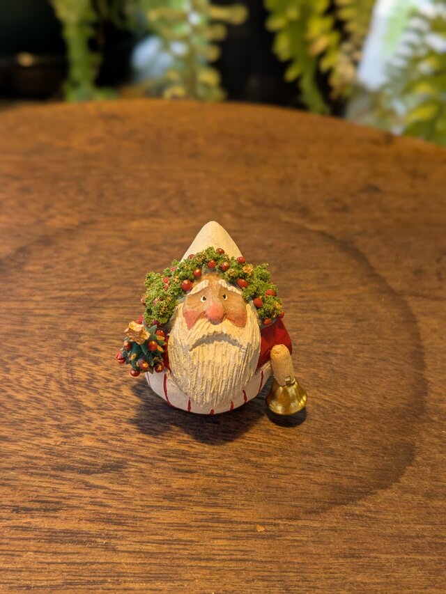サンタクロース（木彫り）+ハンドベル+ツリー | iichi 日々の暮らしを