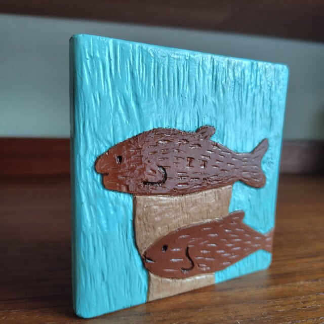 木彫レリーフ 埴輪魚 | iichi 日々の暮らしを心地よくするハンドメイド