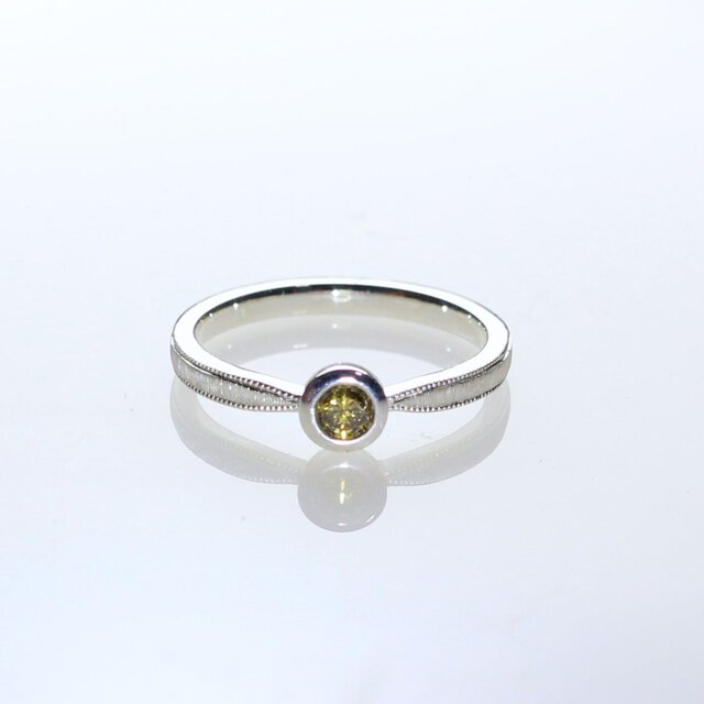 PT900 イエローダイヤモンド リング Pt900 ファンシーディープイエローダイヤモンドリング 0.166ct(中宝