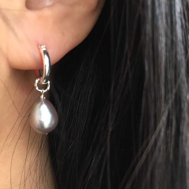 mallow ino パールフープピアス　シルバー　グレー Silver925】グレーバロック 淡水真珠 パール シルバー フープピアス