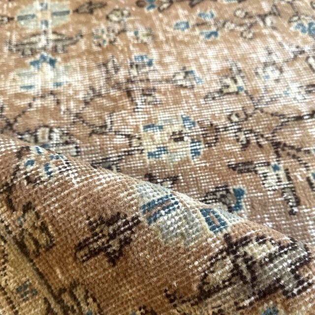 137×232大判ピンクベージュ×ブルー 草花ボタニカル トルコヴィンテージ