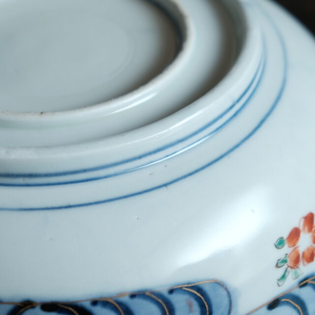 花と鶴と蝶々◇伊万里 花蝶文赤絵金彩浅型大鉢 碗 骨董・antiques 器
