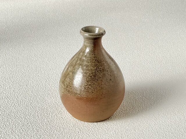 穴窯　焼き締め花器 穴窯焼き締め 花入れ s-ys-7 | iichi 日々の暮らしを心地よくする