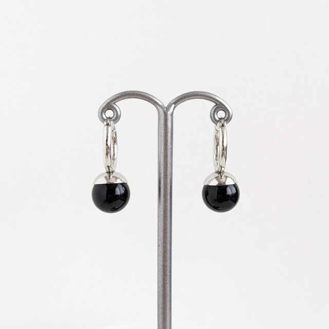 SUS316ピアス[Black onyx ball/Silver] オニキス 天然石 サージカル