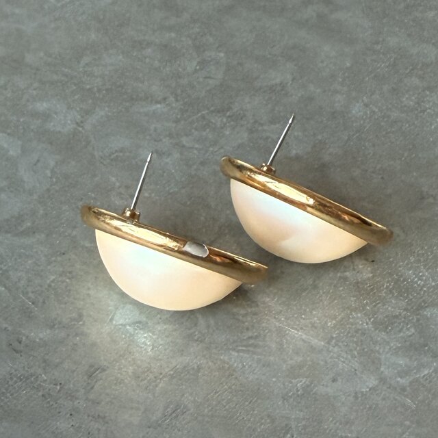 PM60-【 Monet 】モネ・ヴィンテージピアス 1980's Oval Faux Pearl