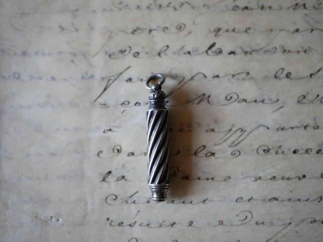 フランス アンティーク シルバー製ミニョネット用シャトレーン 純銀製